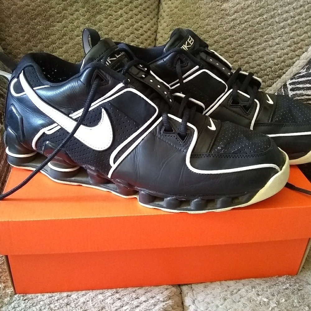 Men's Nike Elite Shox shoes